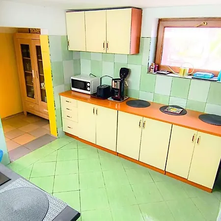 Pensiunea Rosu Litoral 여관 Douăzeci şi Trei August