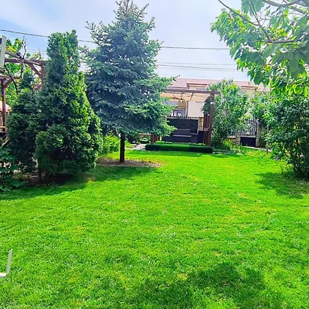 Pensiunea Rosu Litoral Inn Douazeci si Trei August